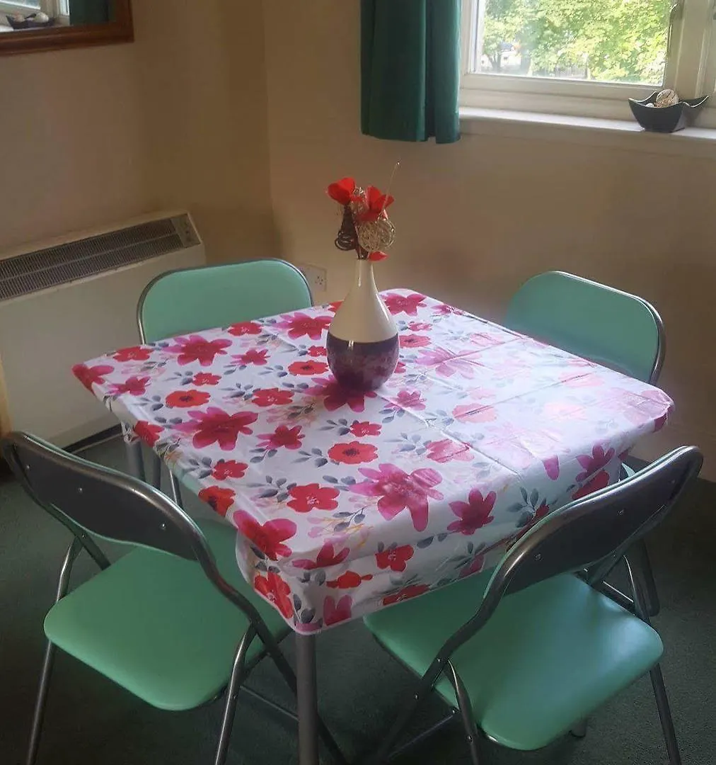 Edinburgh City Center Coady Apartment Sleeps 5 Free Car Park Space 0*,