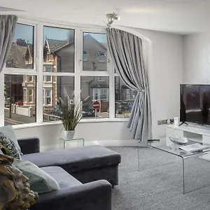 The Place By Sasco - Free Parking , Blackpool United Kingdom