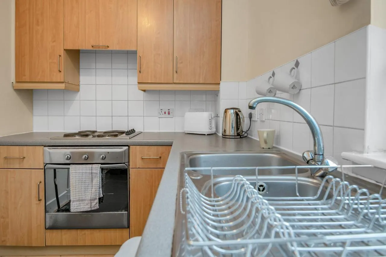 Edinburgh City Center Coady Apartment Sleeps 5 Free Car Park Space イギリス